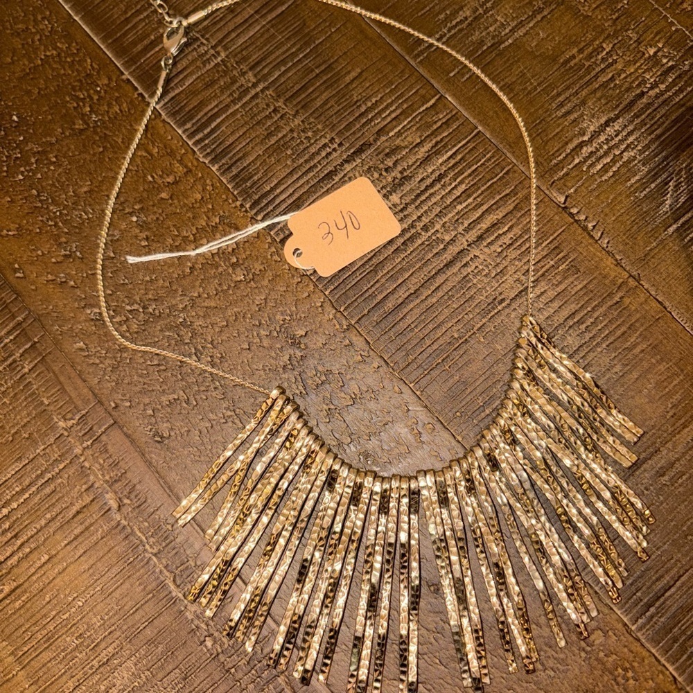 Elegant Necklace